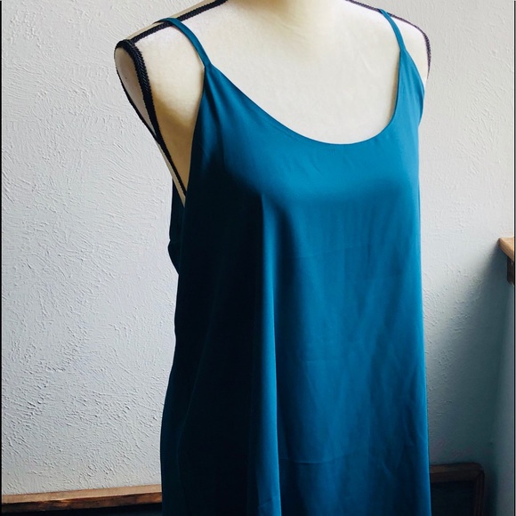 Wet Seal Tops - 💋NWT💋WET SEAL-soft and flowy camisole